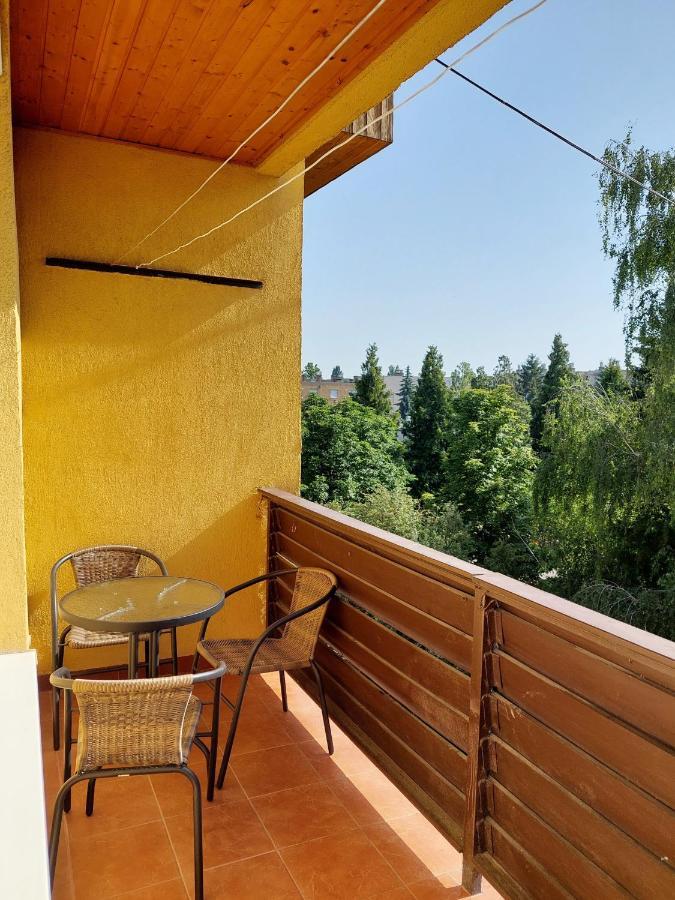 Apartman Balaton Apartment เคสเท ภายนอก รูปภาพ