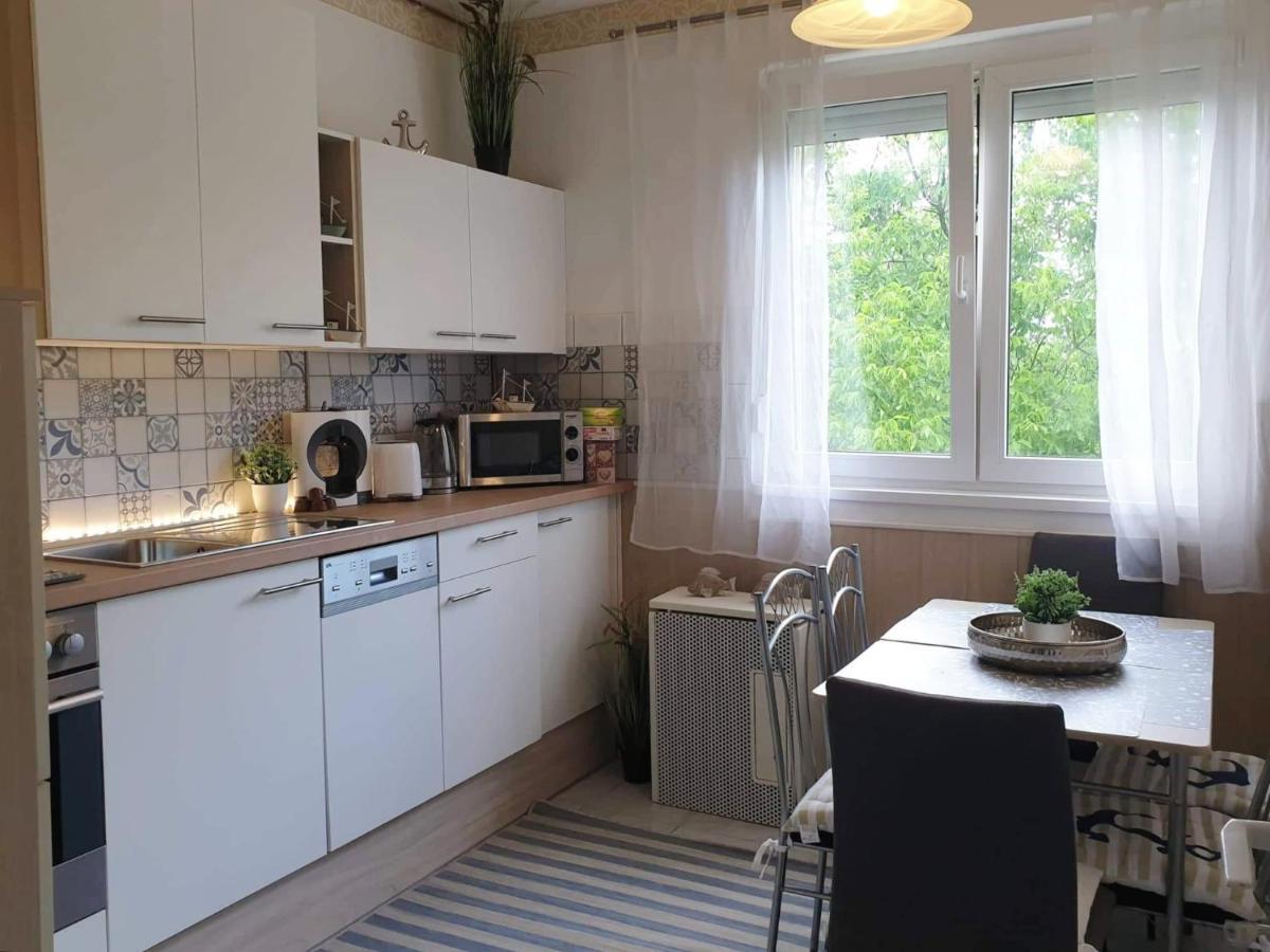 Apartman Balaton Apartment เคสเท ภายนอก รูปภาพ