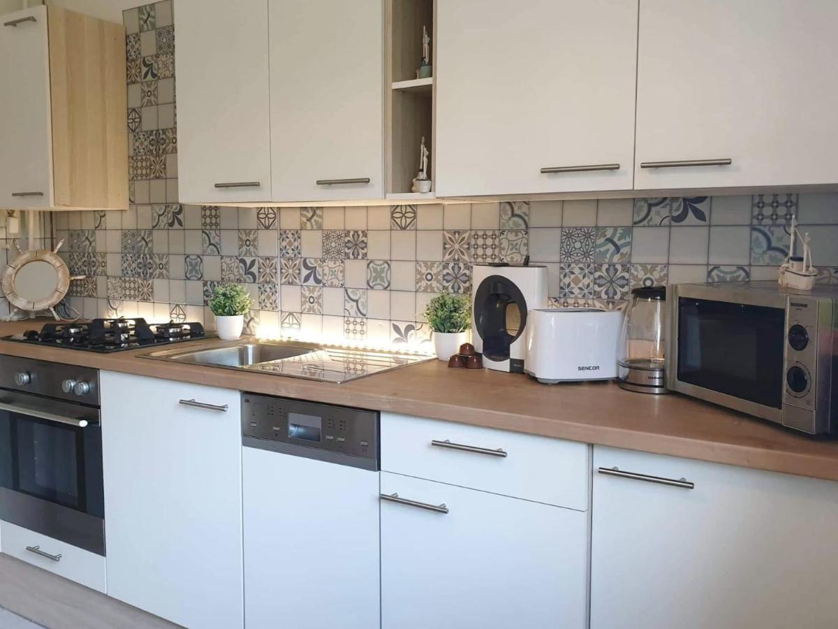 Apartman Balaton Apartment เคสเท ภายนอก รูปภาพ